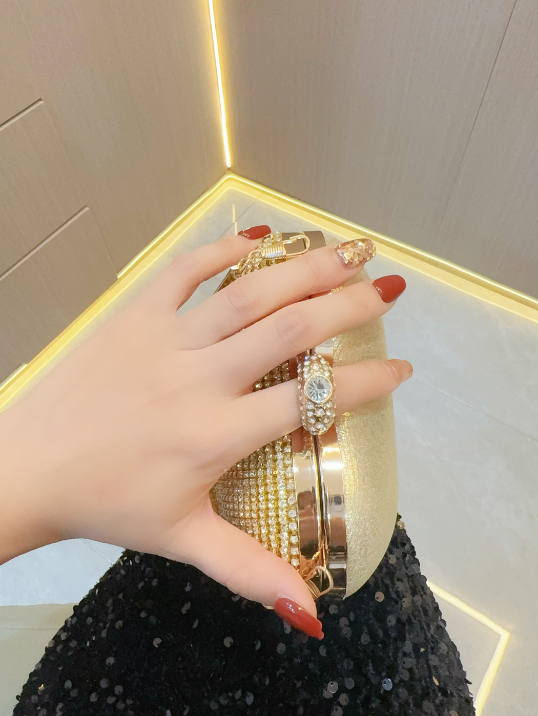 Nouvelles fêtes d'anniversaire à pompon en strass, sac à main parsemé de diamants pour les mondains, sac de banquet croisé en diagonale_voghion.com