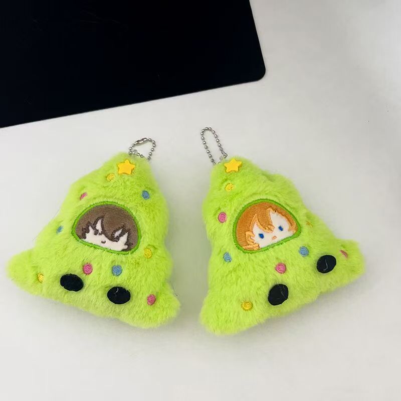 Pequeño libro rojo con el mismo árbol de Navidad de perros salvajes, muñecas de peluche, regalos de Navidad creativos