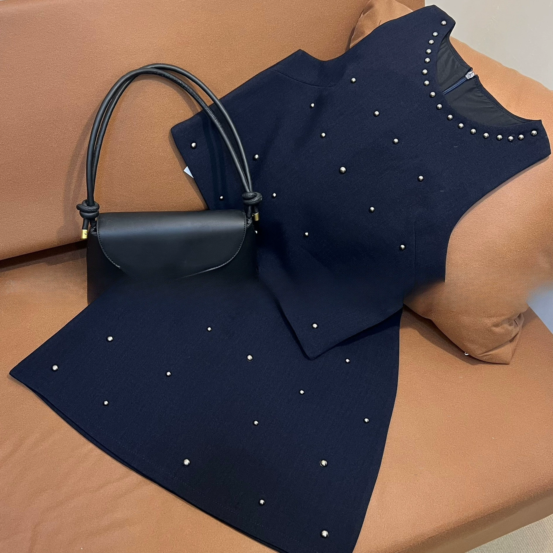 小香风套装女夏2025新款重工钉珠富家千金上衣短裙两件套其它其他