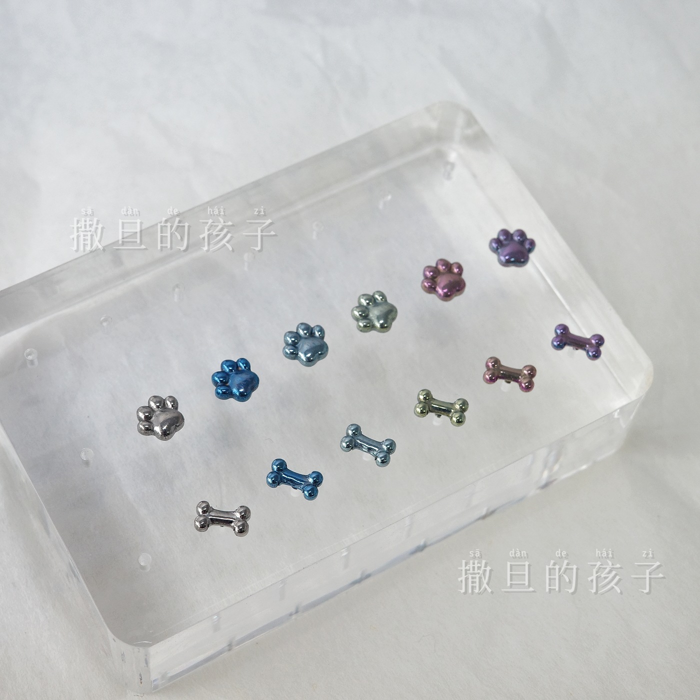 Pointed labret stud close-up product detail
