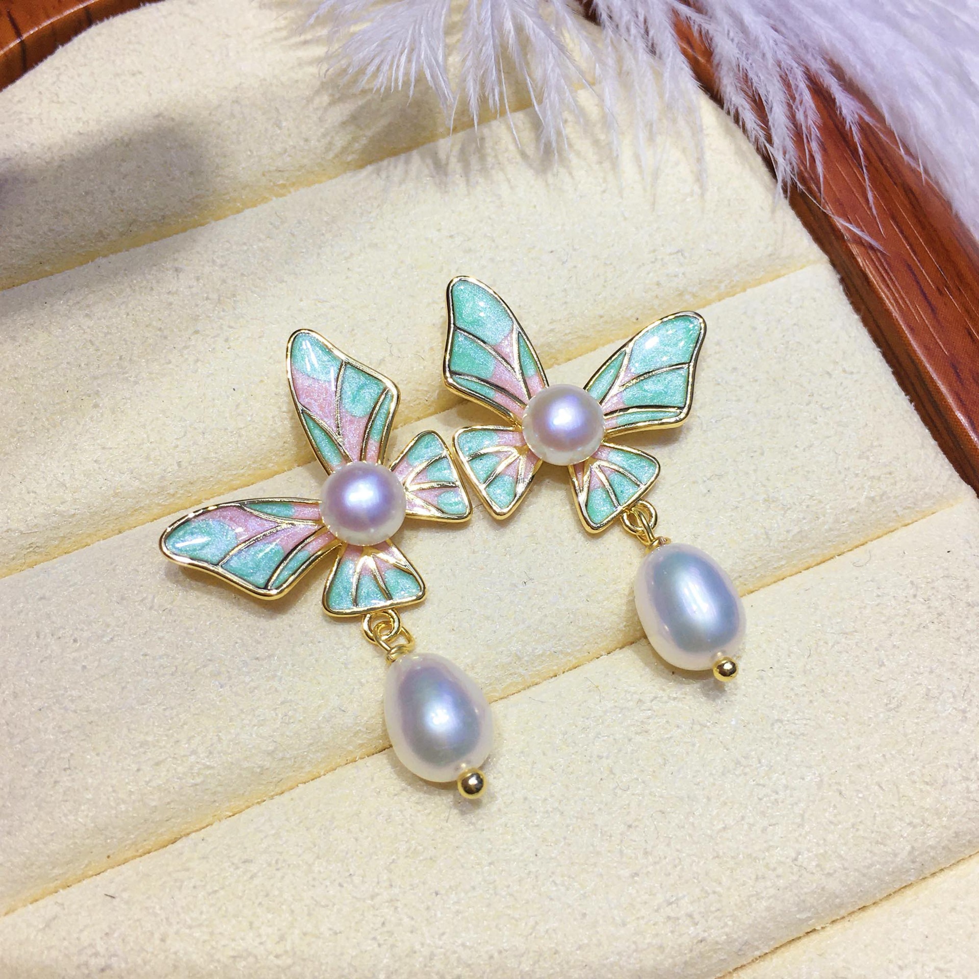 �����º�������Ԫ�� tianȻ��ˮ�������С�����ʿ��������