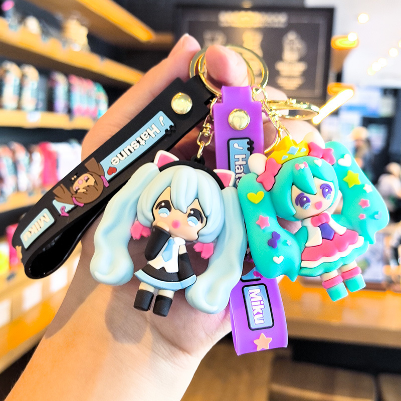 3代初音钥匙扣卡通可爱ins赠品汽车挂机包包书包女生娃娃机伴手礼