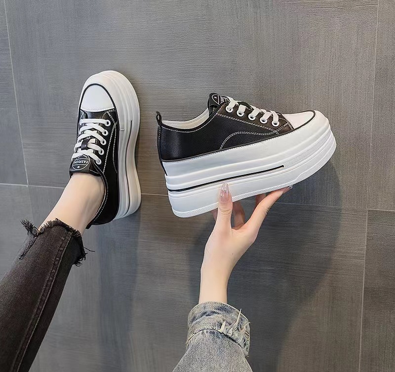Comfortable White Women's Stiletto Pumps For Spring And Autumn_voghion.com