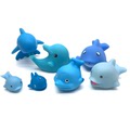 定制儿童洗澡戏水浴室海豚海洋动物喷水塑胶搪胶IP公仔玩具赠品