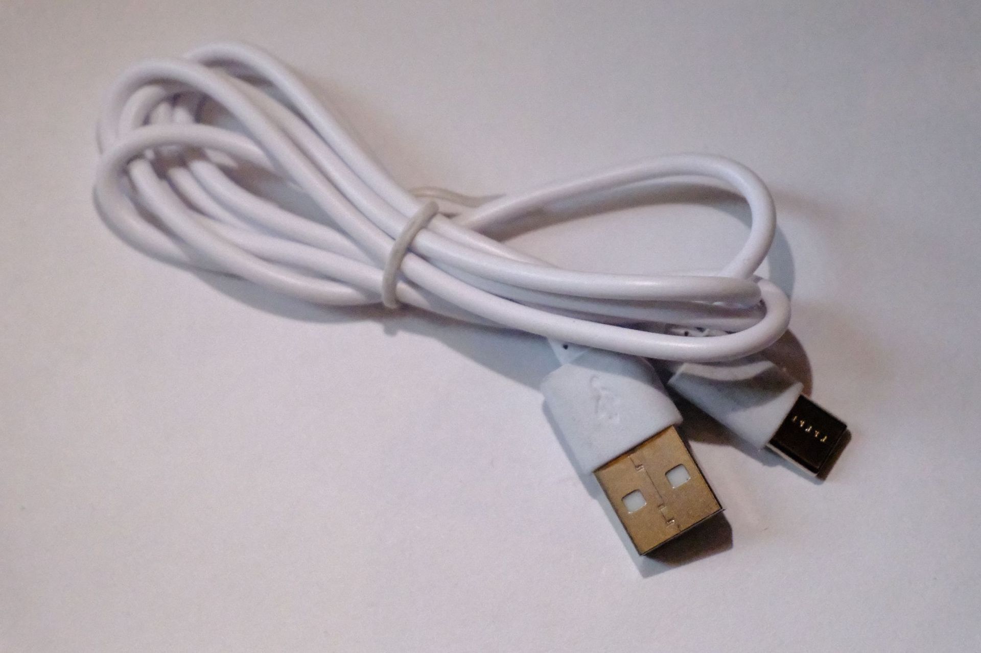 Şarj kablosu Küçük cihazlar, Bluetooth kulaklıklar, hoparlörler, evrensel kablo için uygun USB şarj kablosu Tip-C