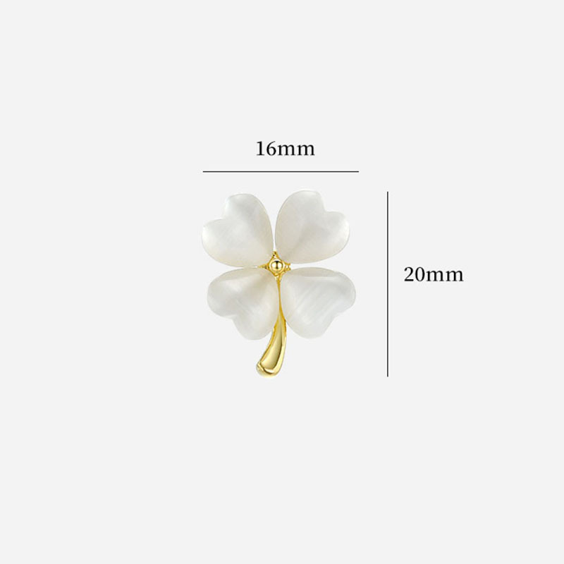 Elegante damesbroche met klavertje vier en kattenoogsteen_voghion.com