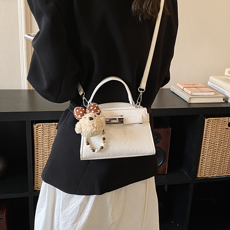 Nicho de diseño Kylie bolso para mujeres 2026 nuevo estilo de moda textura sólida simple bolso de hombro coreano diario