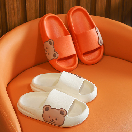 Cartoon children's slippers with a sense of stepping on shit in the summer for outdoor use, bathroom bathing, baby indoor home, cute non-slip slippers