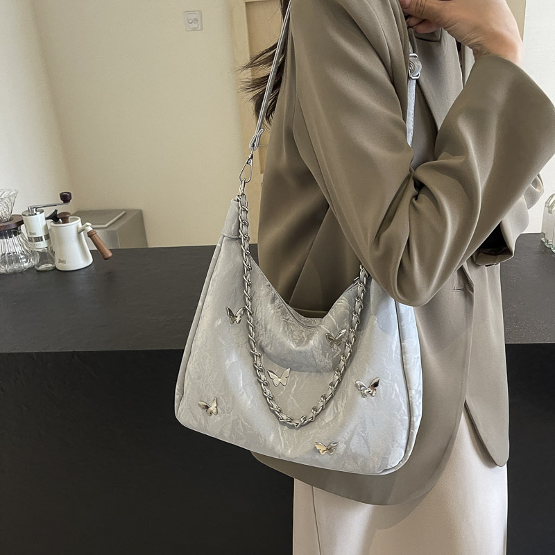 Nicho Zhong bolso de diseño casual para mujeres 2024 bolso de hombro de mariposa de verano nuevo bolso de gran capacidad
