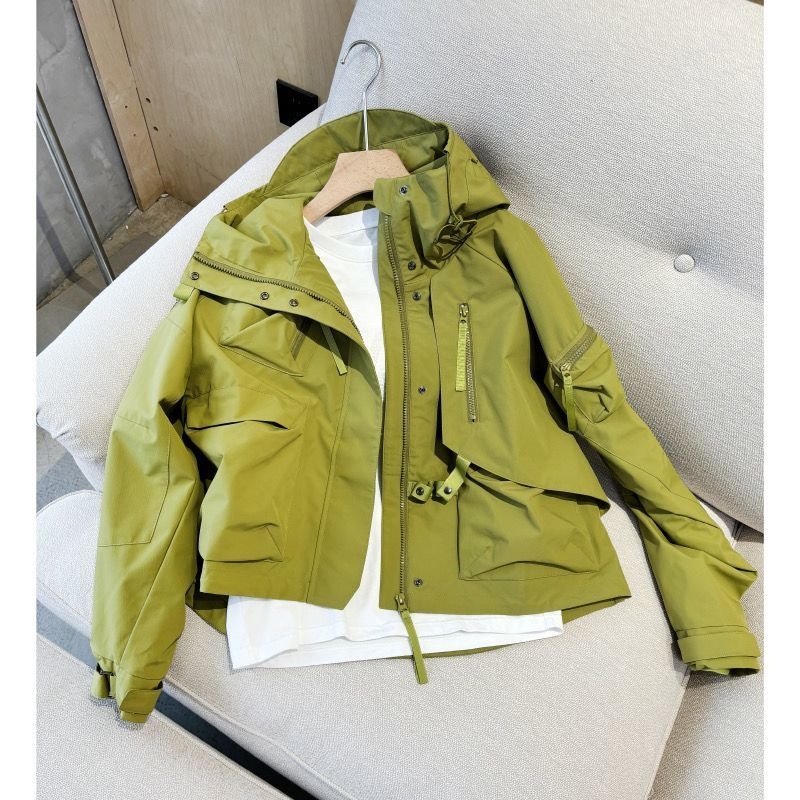European style 2026 autumn new stand-up collar hooded three-proof windbreaker for women, short style, high-quality casual top