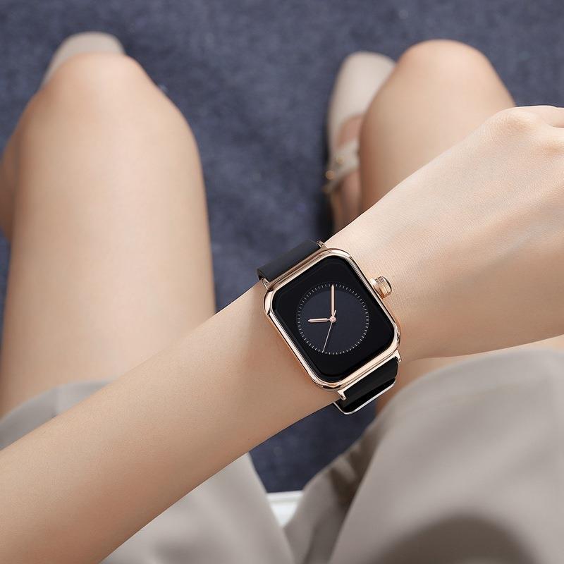 100g Weight Tempered Glass Mirror Material Silica Gel Strap Material Fashion Square Buckle Quartz Women's Watches