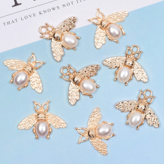 廠家直銷蜜蜂合金配件 小掛件手鍊diy飾品配件 吊墜 鞋服包包配件