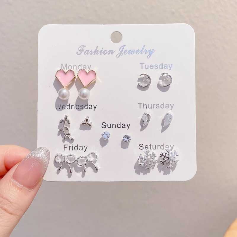 Siete juegos de 17 modelos