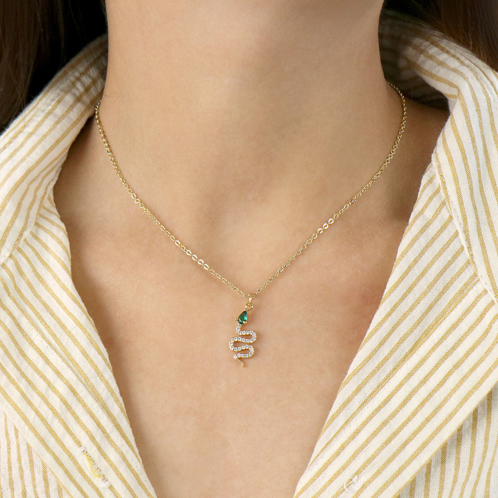 Fashion Snake Copper Inlay Zircon Pendant Necklace 1 Piece