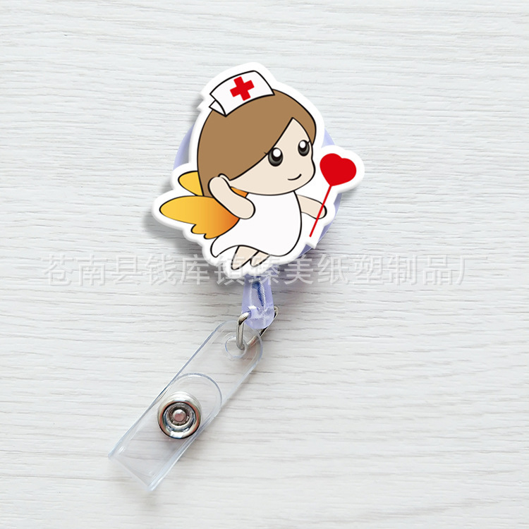 Nueva linda moda coreana de dibujos animados hebilla fácil de tirar tarjeta de trabajo clip de insignia certificado hebilla telescópica clip de insignia al por mayor
