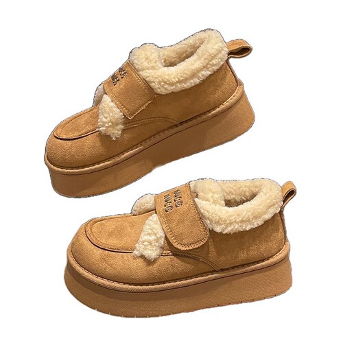 Fluffy lined cotton shoes with thick soles, cashmere snow boots, leather and fur integrated short boots, warm lined single shoes, casual shoes