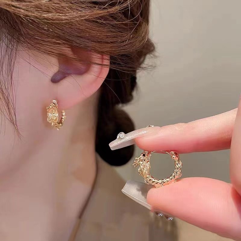 Pointed titanium steel lip stud product view