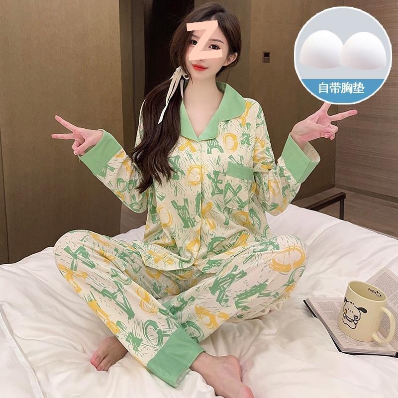 春と秋の女性用パジャマ、胸パッド付き長袖ズボン、膨らみ防止スーツ、冬と夏の女性のかわいい漫画のホーム服|undefined