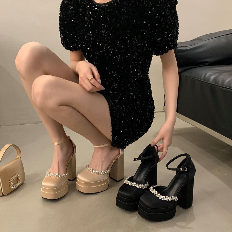 Temperament Diamond-Encrusted Rhinestone Wedding Shoes Small Wedding High Heels 12cm Waterproof Platform Sandals for Women with Thick Heels Temperament Diamond-Encrusted Rhinestone Wedding Shoes Small Wedding High Heels 12cm Waterproof Platform Sandals for Women with Thick Heels