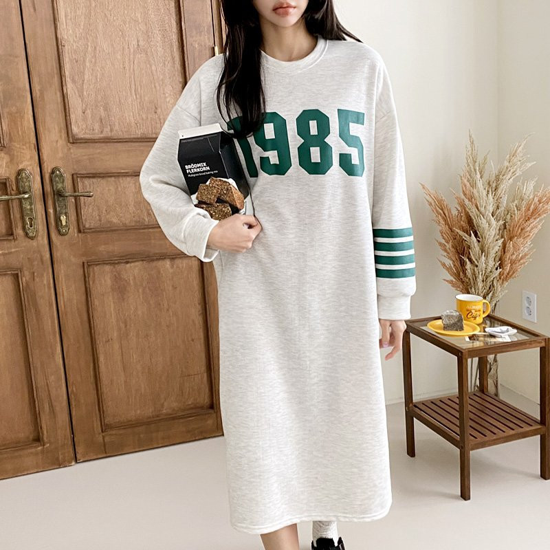 Long-Sleeved Dress for Women 2025 Autumn and Winter New Style Long Sweatshirt Dress for Petite Women Loose Fit to Cover Belly Spring and Autumn Maternity Dress