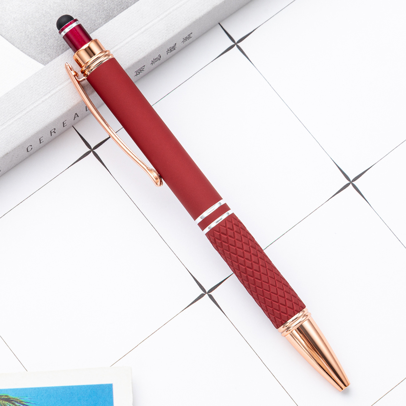 Fábrica de bolígrafo táctil de escritura de escritura de papelería publicitaria multicolor bolígrafo imprimible logotipo bolígrafo