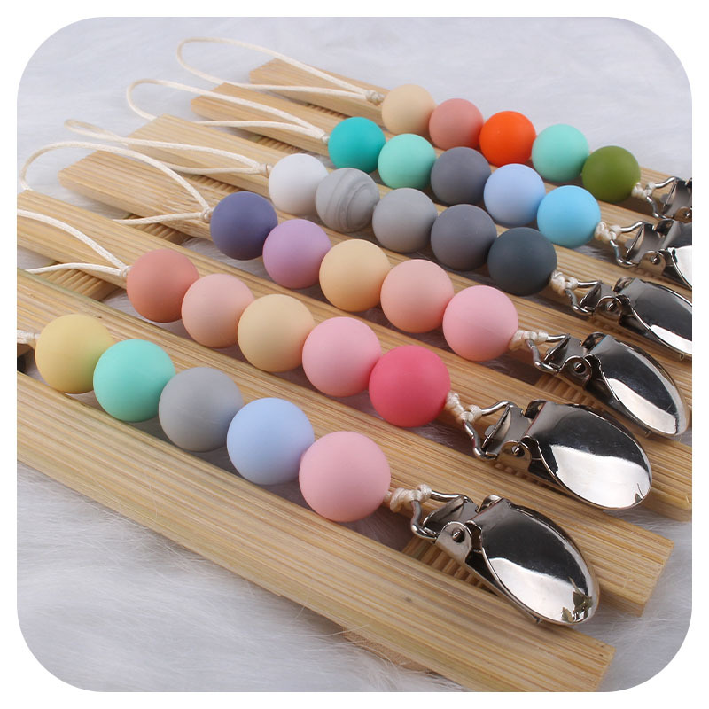 Suministros para bebés nuevo clip de pezón de hierro redondo dientes de bebé moler cuentas de silicona Cadena de pezón cadena anti-caída