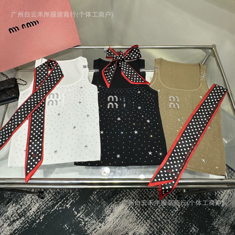 Miu Series [Shenzhen Nanyou] 2026 New Model Heavy-Duty Rhinestone-Embellished Curved Bead Vest with Silk Scarf, Simple and Casual