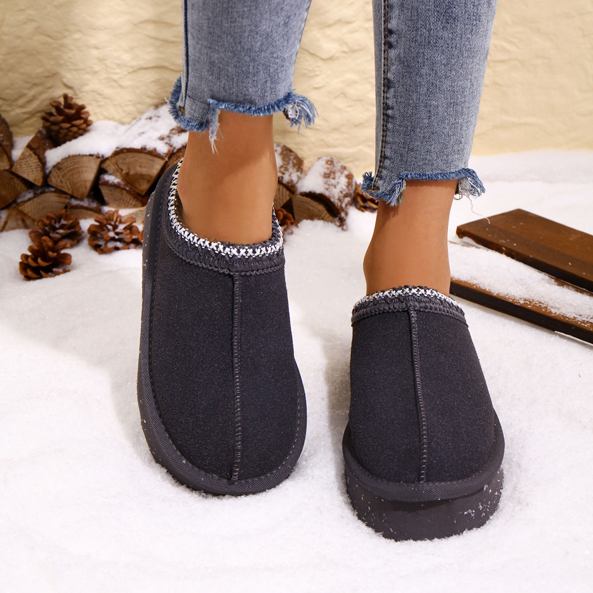 Women's Plus Size Lace Trimmed Cotton Slippers Thick Soled Closed Toe Outdoor Half Slippers_voghion.com