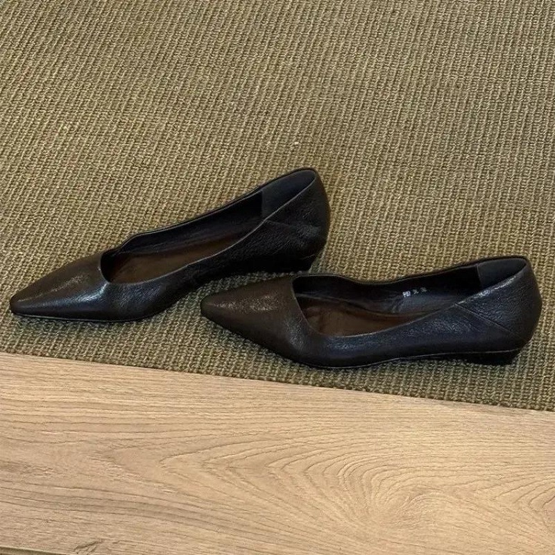 Leather minimalist style low-heel pointed shallow single shoes for women, 2026 new model, suitable for daily commuting in spring and autumn, versatile shoes Leather minimalist style low-heel pointed shallow single shoes for women, 2026 new model, suitable for daily commuting in spring and autumn, versatile shoes