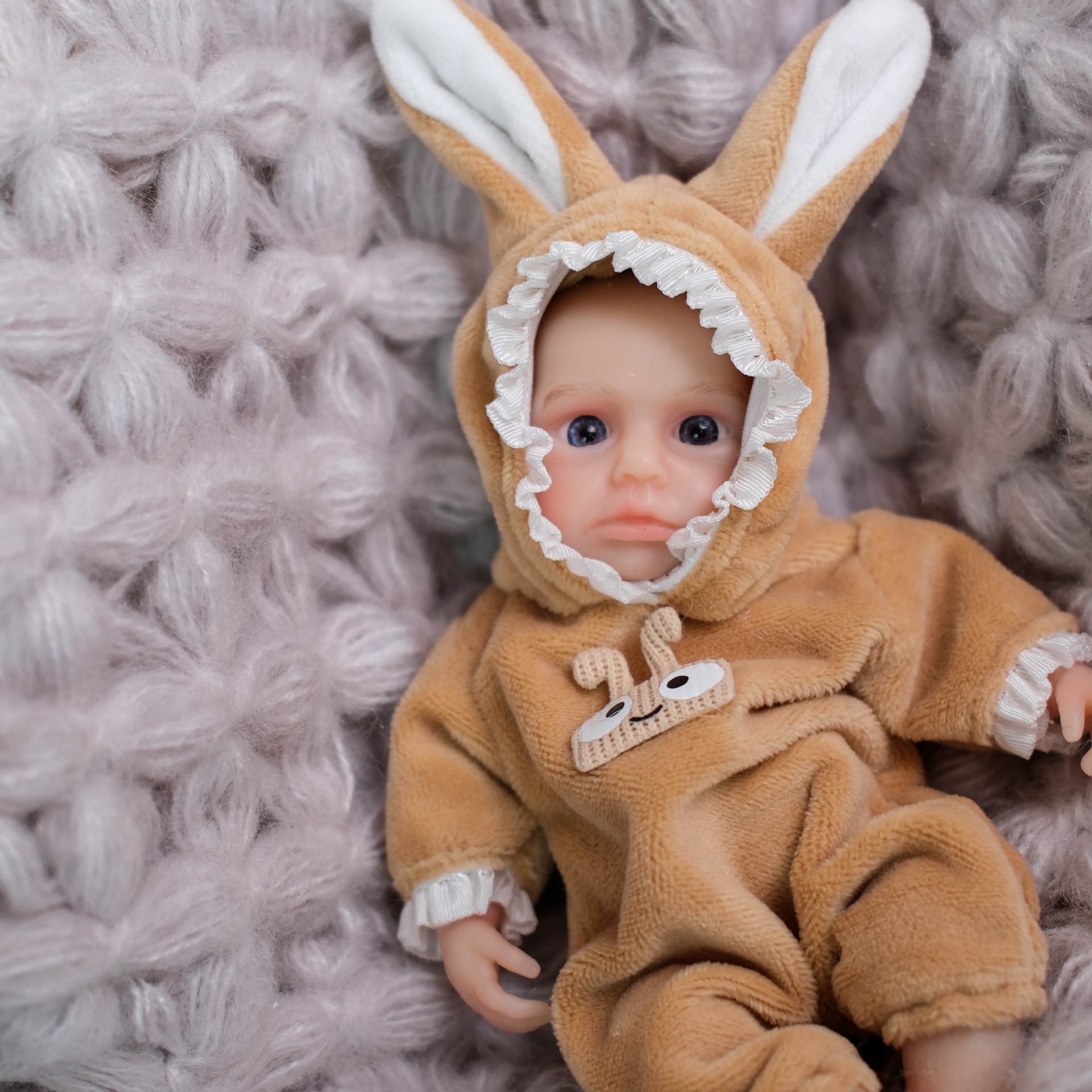 15 cm de peludo orejas ojos abiertos Q bala simulación sólida muñeca renacida para niños Navidad sólida silicona