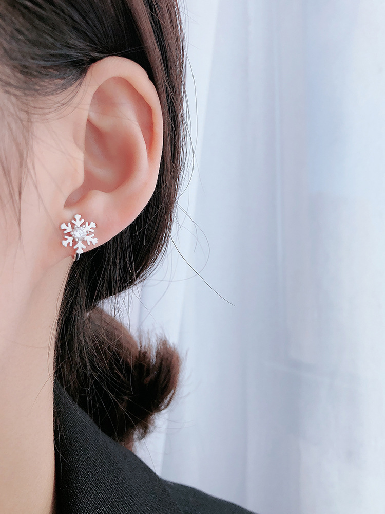 Corea del Sur pendientes simples temperamento femenino personalidad pendientes de moda pendientes del todo-fósforo 925 plata esterlina diamante copo de nieve clip de oreja sin