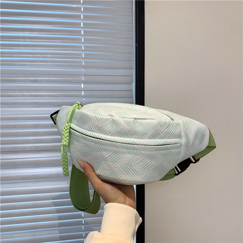 Cute and sporty Korean style lightweight niche crossbody waist bag Japanese style ins fresh and simple versatile forest style cycling chest bag