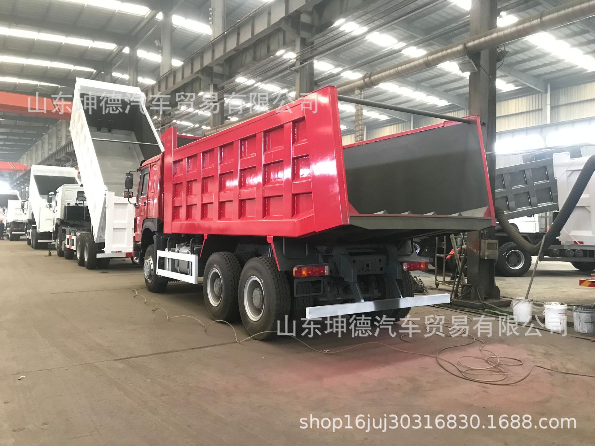 外贸出口中国重汽豪沃howo矿山自卸车新车电话18953179828