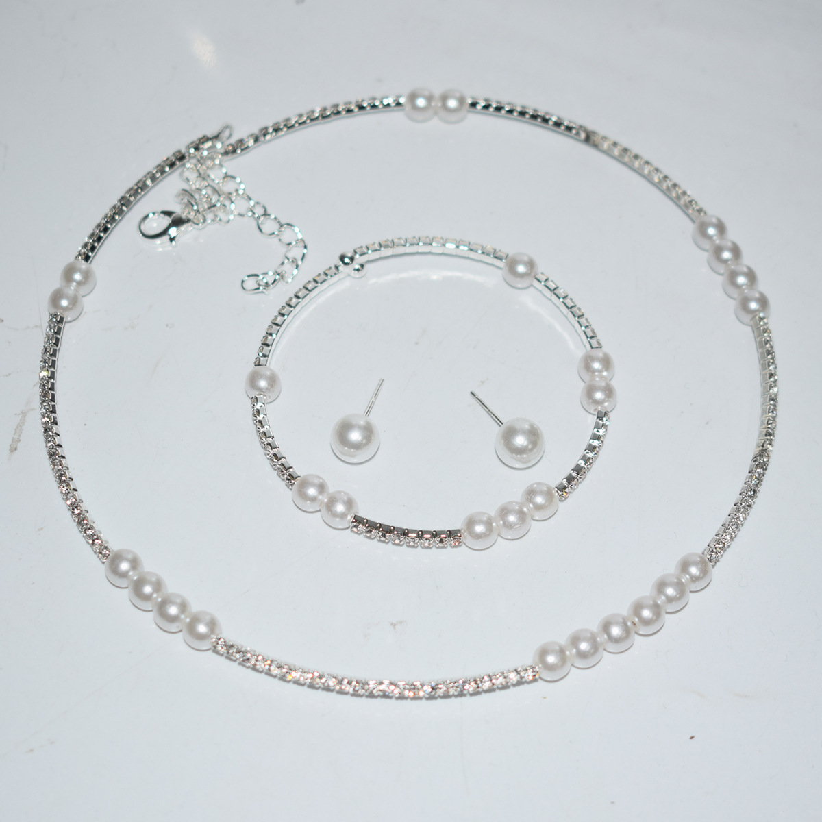 Minimalistische Layered Armbänder Für Damen Stapelbar Leicht_voghion.com