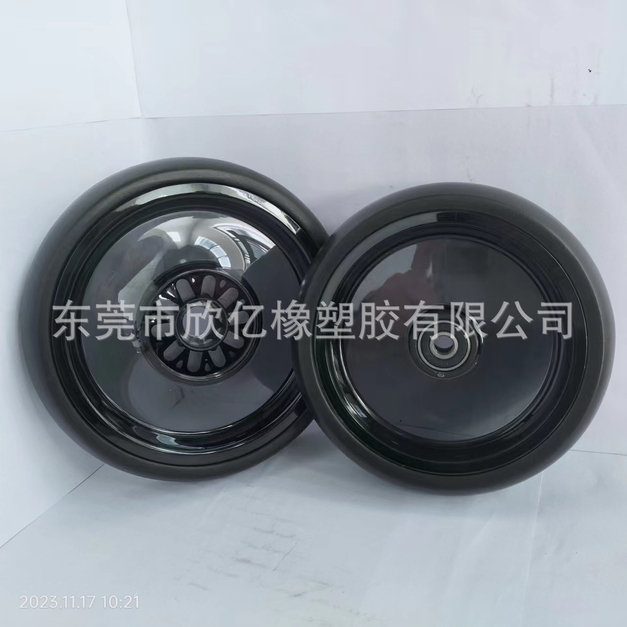 bd6be4d879b3e4a4c146bec0ae68fb