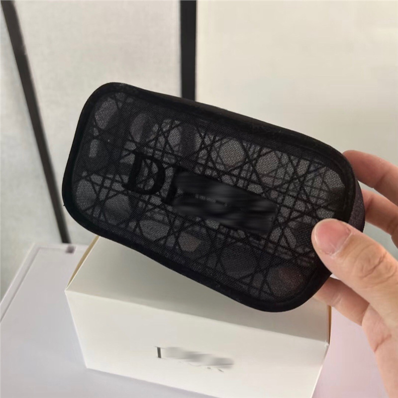 New Gift Rongge Cosmetic Bag Portable Lace Storage Bag Black Fashion Toiletry Bag Storage Hand Cosmetic Bag New Gift Rongge Cosmetic Bag Portable Lace Storage Bag Black Fashion Toiletry Bag Storage Hand Cosmetic Bag