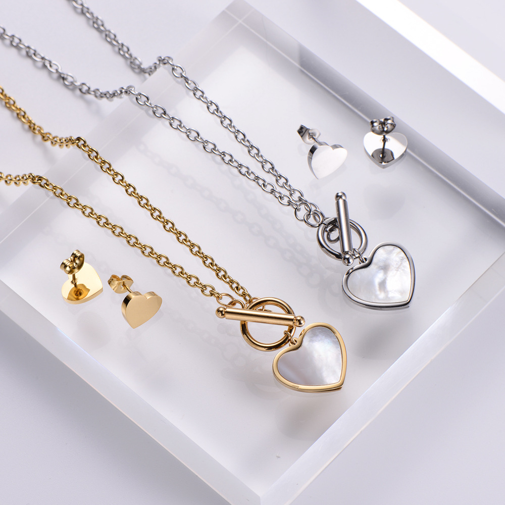 Fashion Simple TO Buckle Heart-Shaped Pendant Necklace Earrings Set