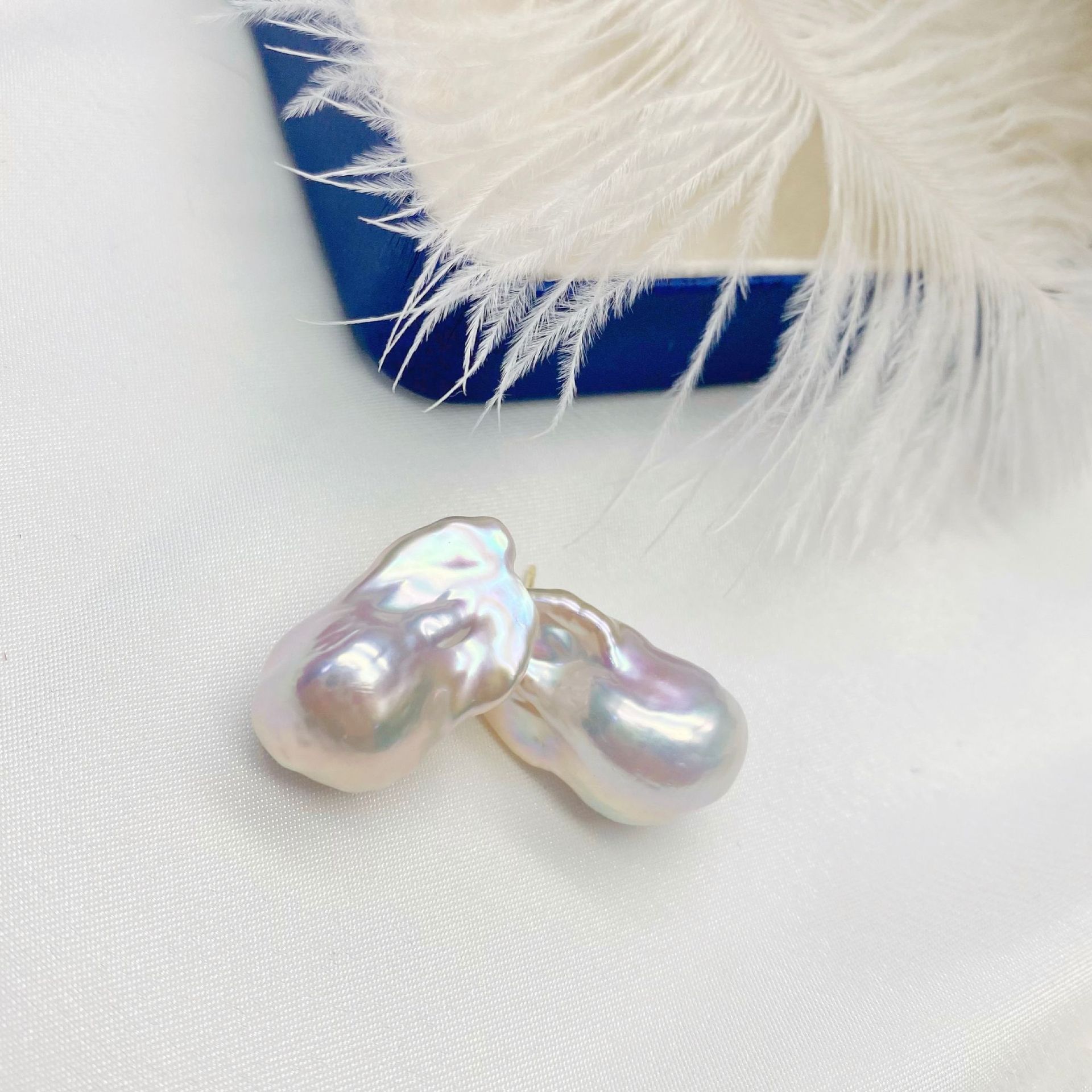 ������Լʱ�־�����С��������ͬ��tianȻ��ˮ�������������