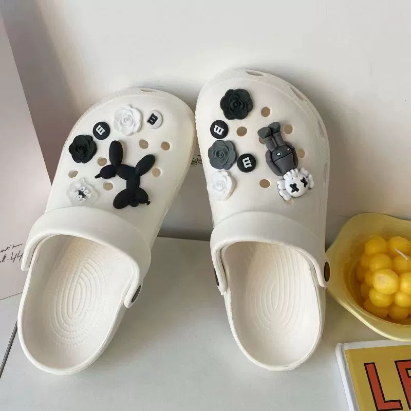 Сетчатые летние нескользящие тапочки в стиле Crocs, платформа, модные мюли с очень высоким каблуком, интернет-знаменитость, женский стиль, эффект увеличения роста, закрытый носок, для прогулок на улице