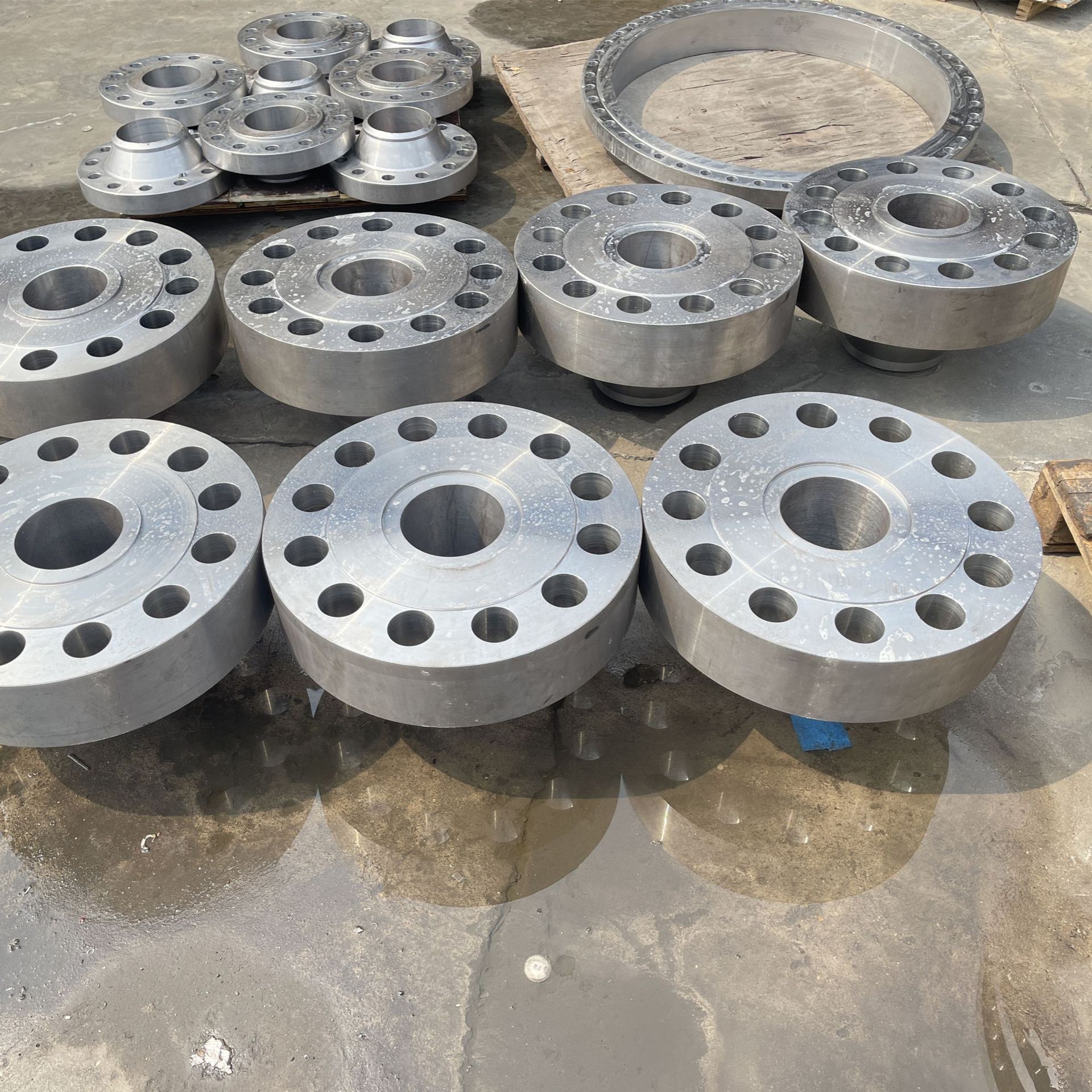 A105N 带颈对焊法兰 美标法兰 日标法兰盘 SO B16.48 B16.47标准