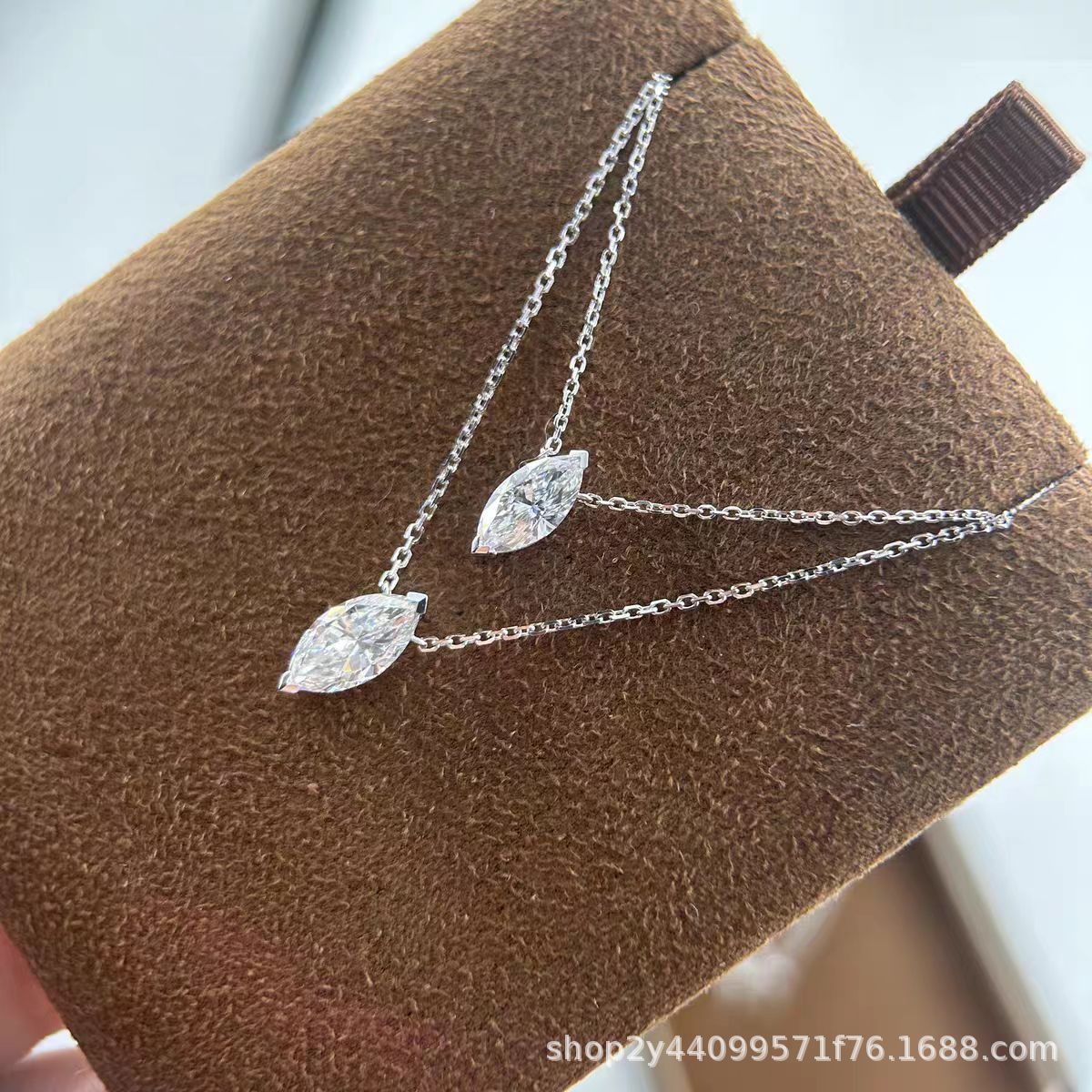 IGI lab-grown diamond conch shell craftsmanship platinum necklace, minimalist marquise diamond clavicle chain wholesale factory women's ins