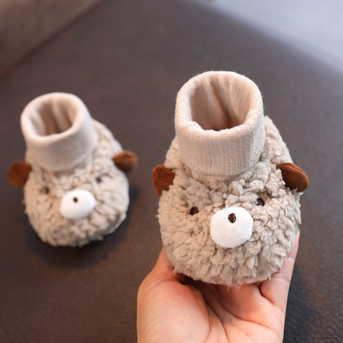 Winter and Autumn Baby Shoes with Fleece, 0-1 Year Old Soft Sole Non-Falling Cotton Shoes, Warmth for Newborns and One-Month-Old Baby