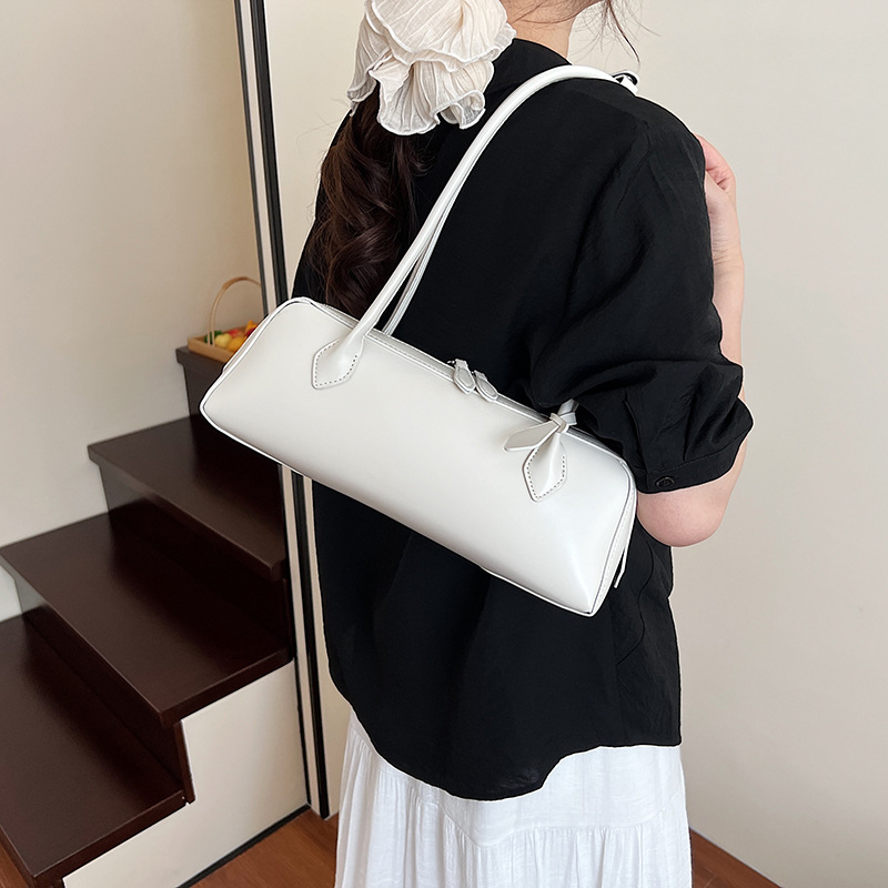 French Niche Underarm Bag, Individual Long Baguette Bag, Solid Color Versatile Trendy Shoulder Bag For Women - Thumbnail 3