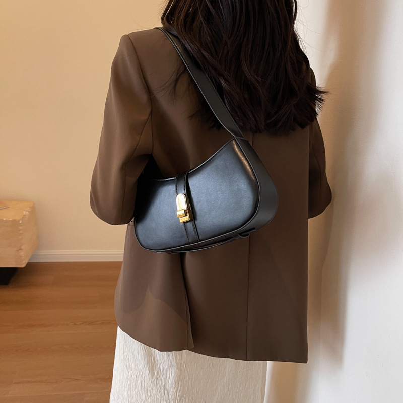 Borsa sotto le ascelle strutturata moda urbana semplice 2023 Borsa a tracolla borsa a tracolla da donna versatile autunno nuovo temperamento_voghion.com