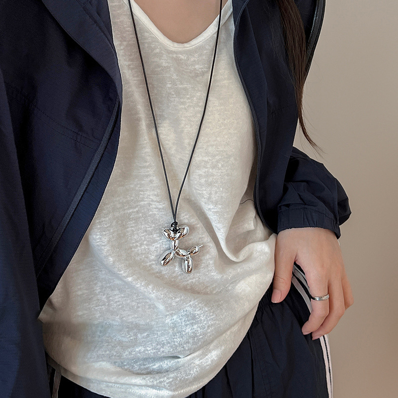 Nuevo producto Metal viento globo perrito colgante collar diseño personalizado sentido cadena de clavícula moda y2k joyería de estilo hip-hop