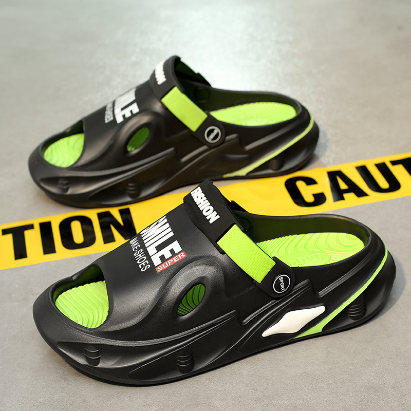 Verano nuevo hombre pisar mierda sensación de conducir zapatillas de sandallas de doble propósito al aire libre zapatos de playa de moda