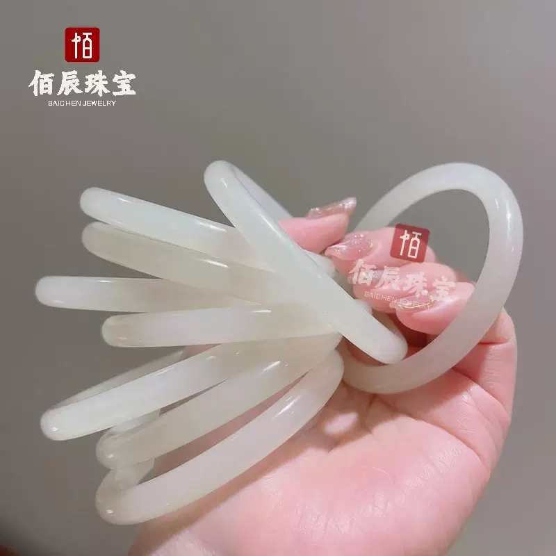 青白玉手镯新款外蒙料和田玉情侣女款 圆形简约复古手环玉镯子