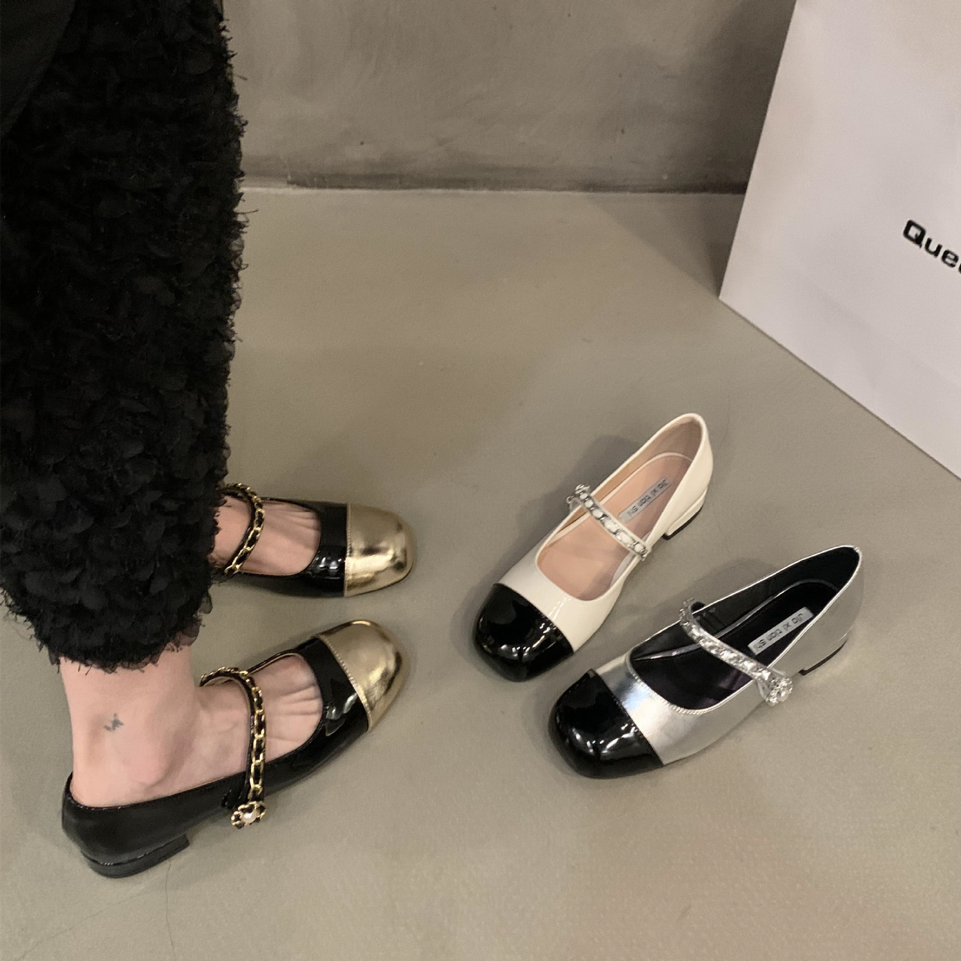 Demi-season two-tone elegant Mary Jane shoes square toe with a strap