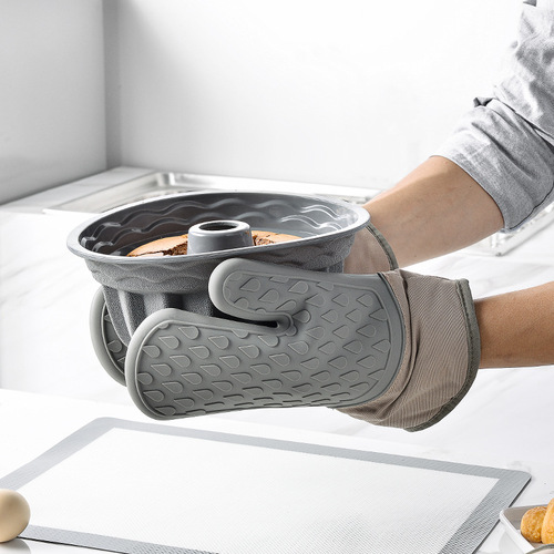 Cross-border new waterdrop microwave oven heat-insulating glove set Kitchen baking thick cotton oven silicone gloves