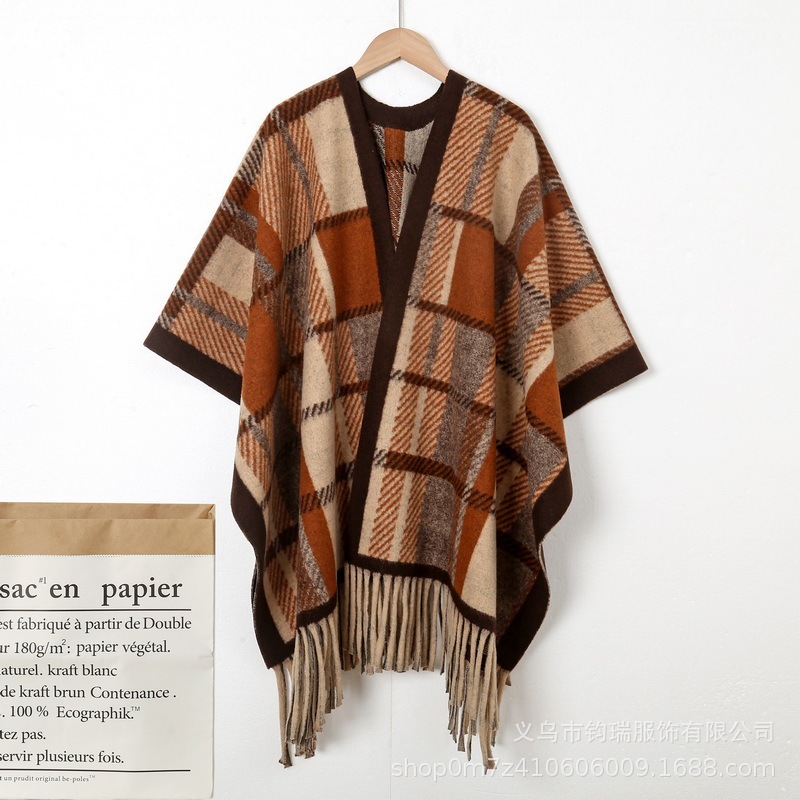 Maillard-Style Plaid Shawl for Women, Suitable for Travel and Photography, Korean-Style Versatile Tassel Cape Scarf with a Vintage Vibe Maillard-Style Plaid Shawl for Women, Suitable for Travel and Photography, Korean-Style Versatile Tassel Cape Scarf with a Vintage Vibe